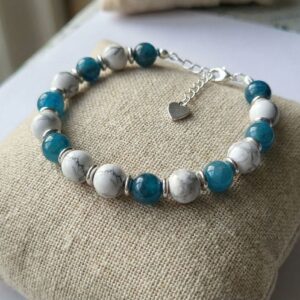 Bracelet Artisanal en Apatite Bleue et Howlite Blanche - Pierres naturelles de 8mm - Finitions argentées