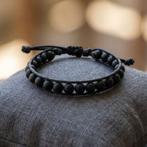 Bracelet Artisanal "Ancrage Mat" - Tissage de perles en Pierre Naturelle Onyx noir mat 8mm