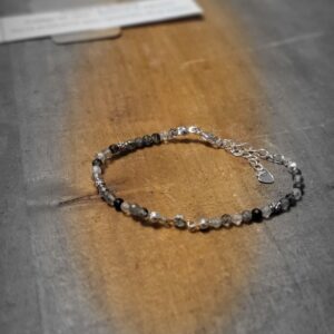 Bracelet fin Quartz Tourmaliné et Petit Strass - Perles en pierres Naturelles de 3 mm - Finitions argentées