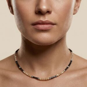 Collier en Tourmaline Noire, Pierre de Lune et Nacre - Collier Artisanal Femme - Finitions argentées