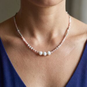 Collier en Opale Rose et Jade Blanc - Bijou Artisanal en Pierres Naturelles - Finitions argentées