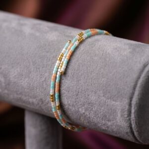 Bracelet fin Multirang en Perles Miyuki Delica - Bijou Artisanal Pastel et Or